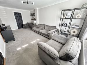 Lounge- click for photo gallery